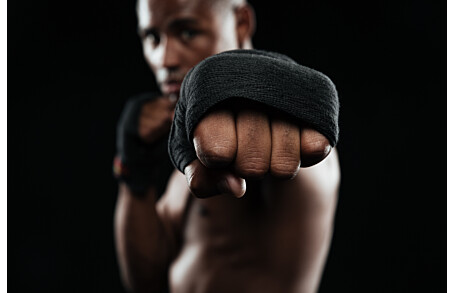 Trening MMA - jak wygląda? Przebieg, zasady, ćwiczenia.